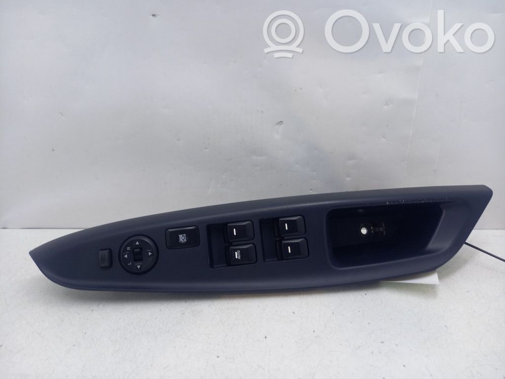 Electric window control switch   935701W133