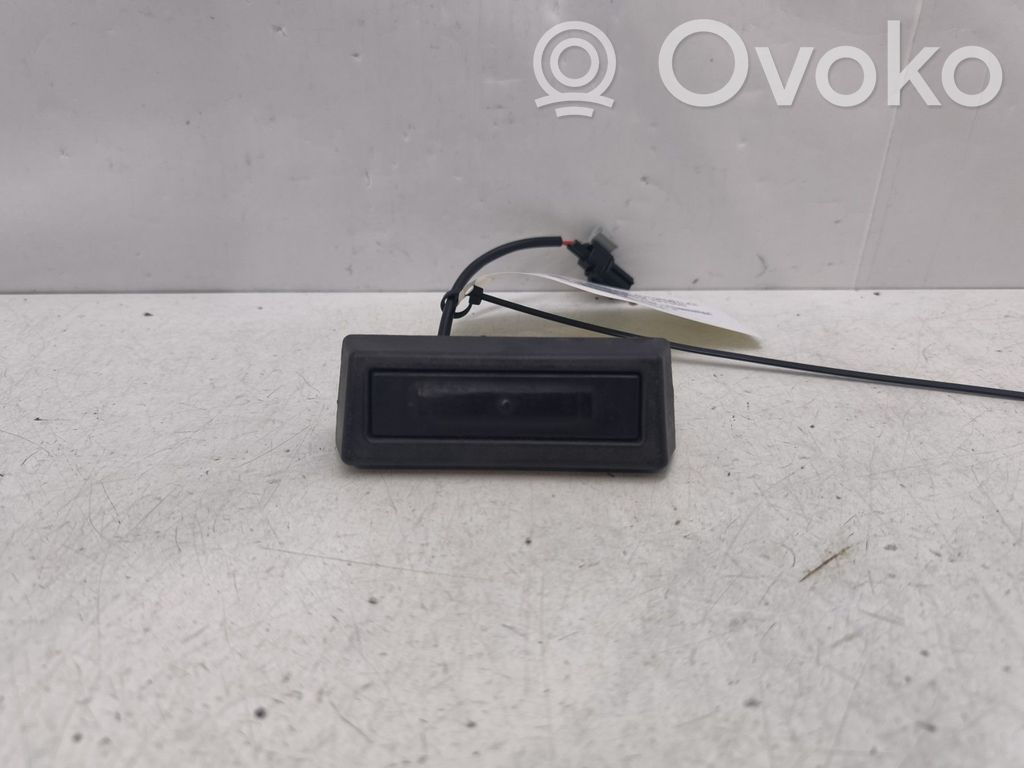 KIA Niro Interruptor para abrir la puerta trasera 