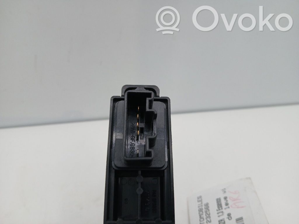 Electric window control switch   D65166370
