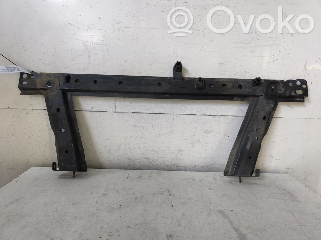Renault Clio III Traverse inférieur support de radiateur 