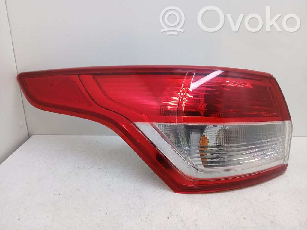 Rear/tail lights