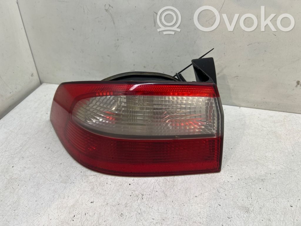 Renault Laguna II Lampă spate în caroserie 