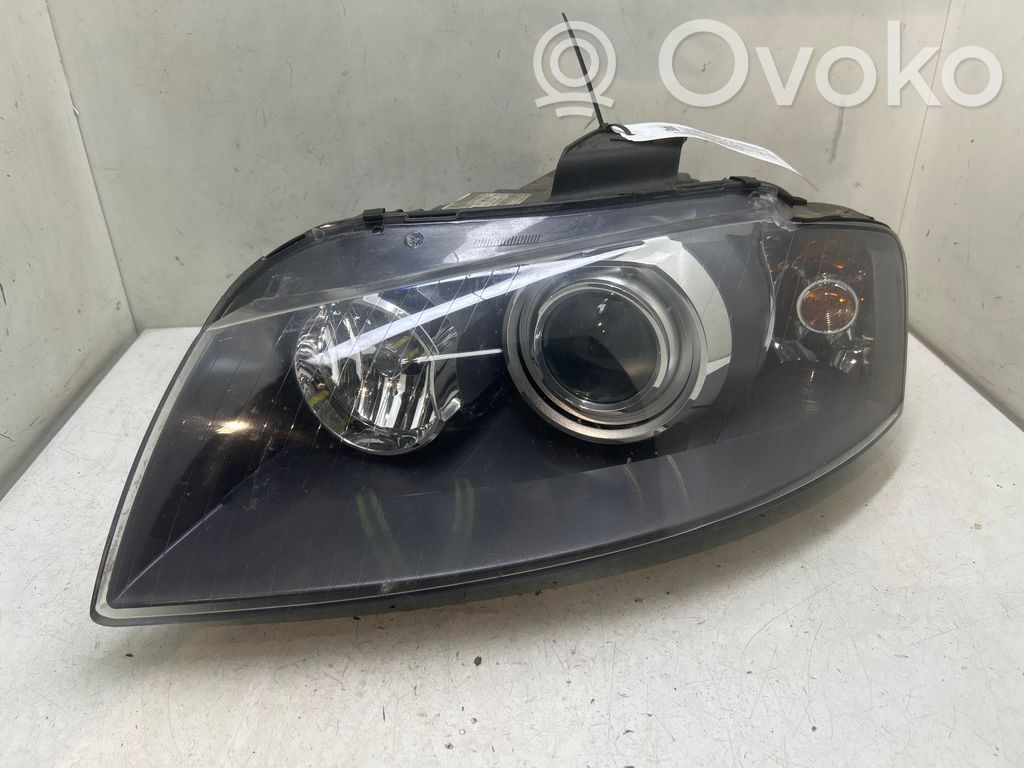 Audi A3 S3 A3 Sportback 8P Lampa przednia 