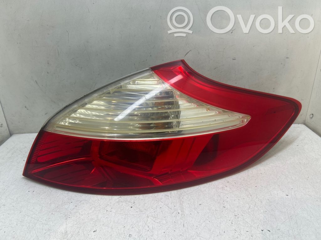 Renault Megane III Lampă spate în caroserie 