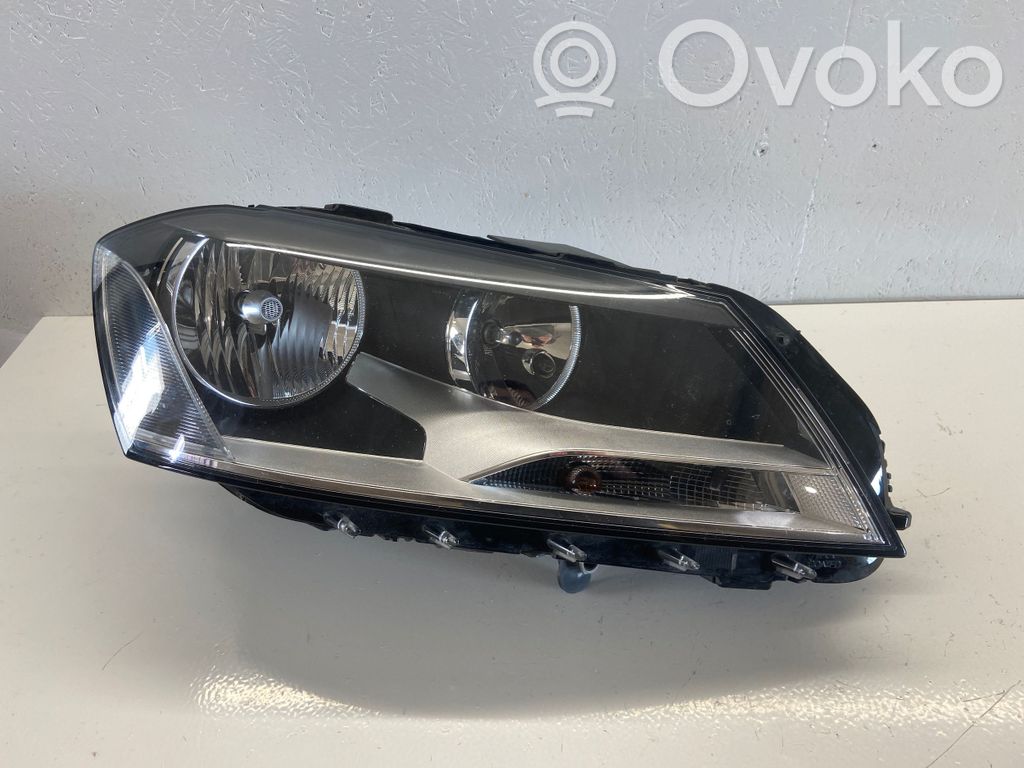 Volkswagen PASSAT B7 Scheinwerfer 
