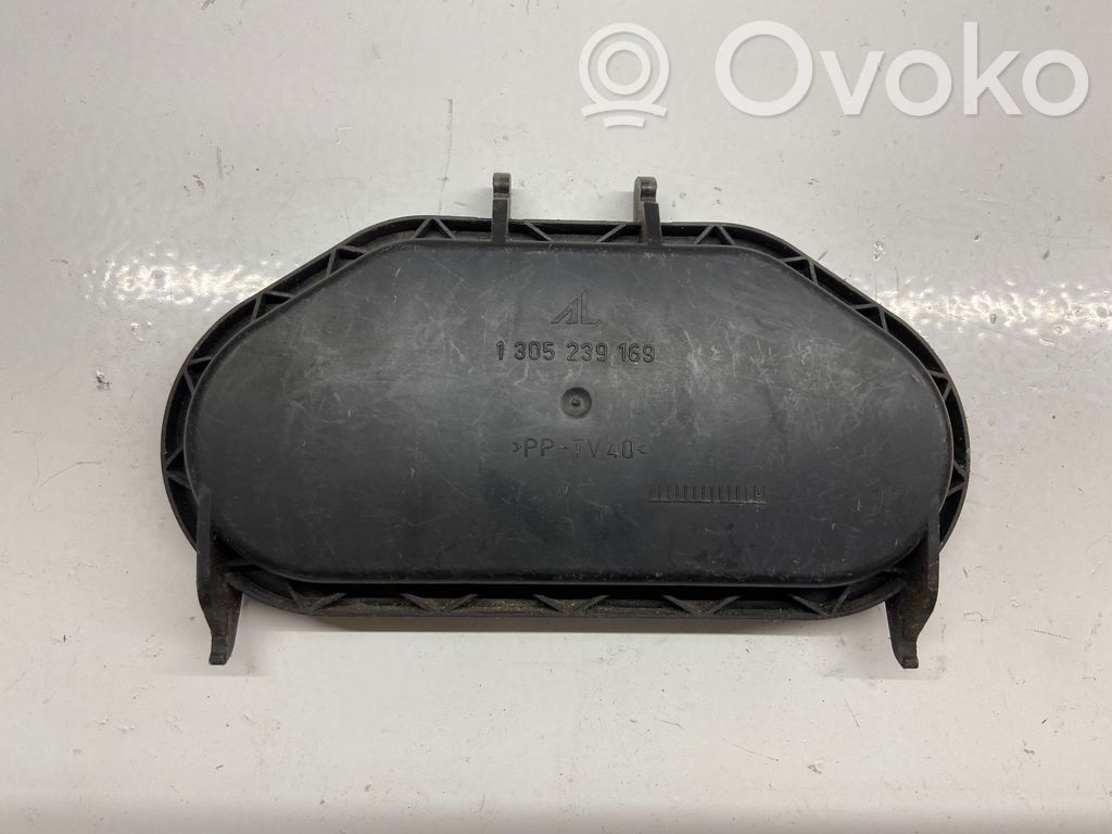 Ford Galaxy Headlight/headlamp dust cover 
