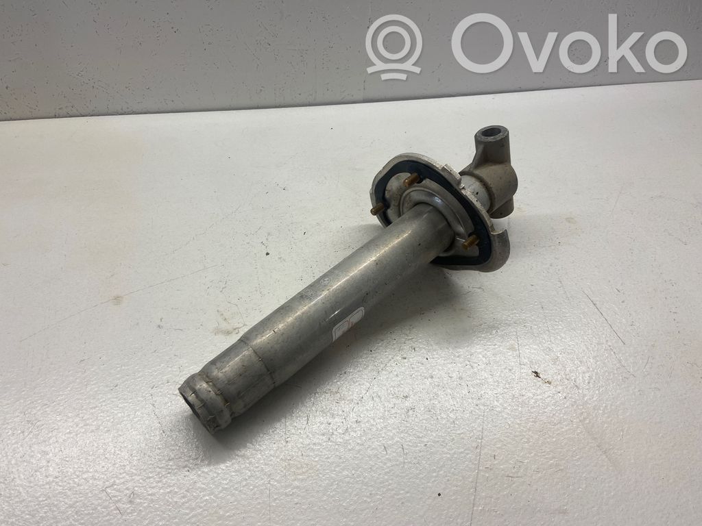 BMW 5 E39 Amortiguador del parachoques trasero 