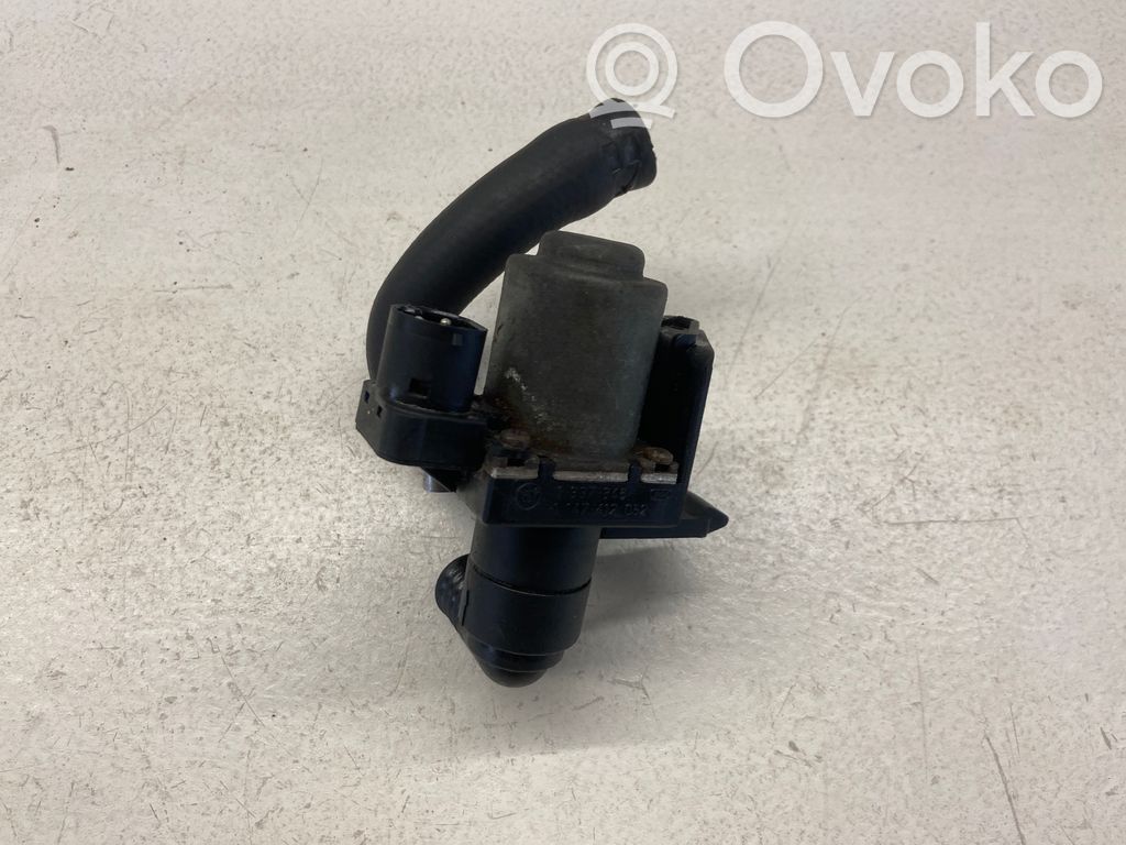 BMW 3 E36 Apsildes radiatora vārsts (-i) 