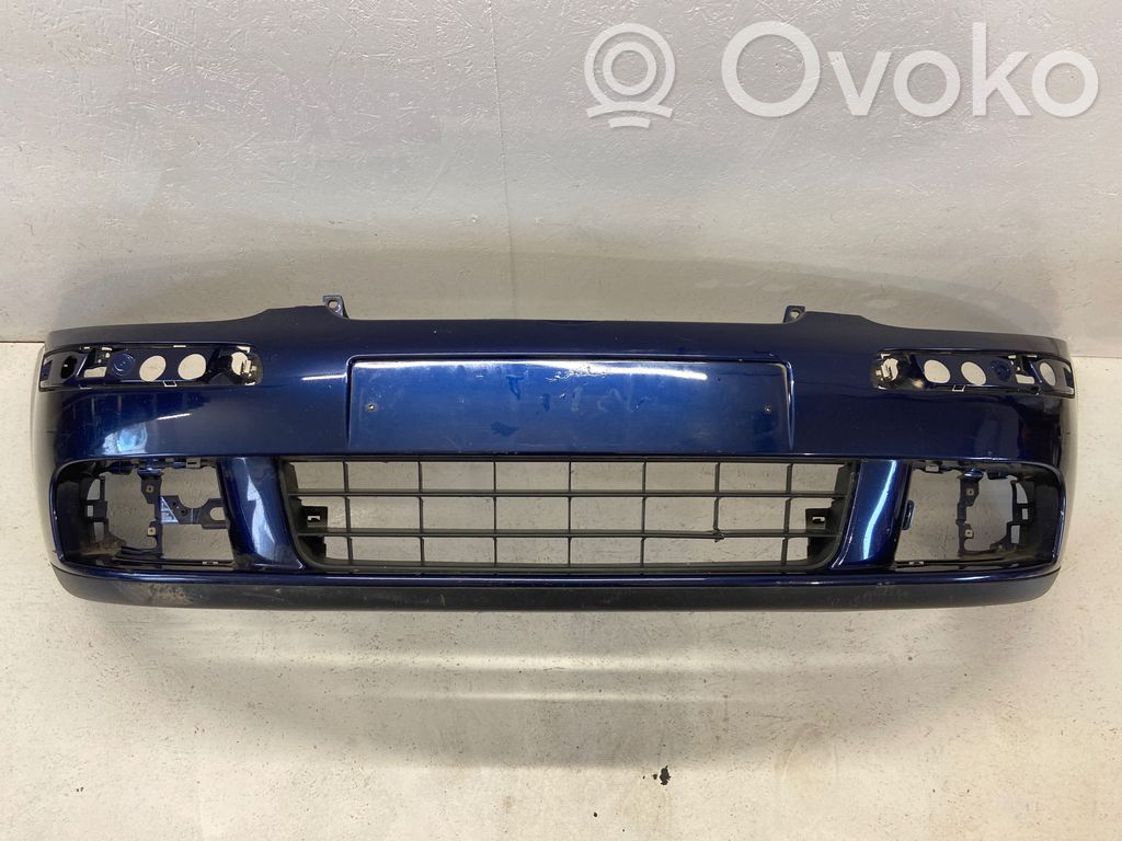 Volkswagen Golf V Priekšējais bamperis 