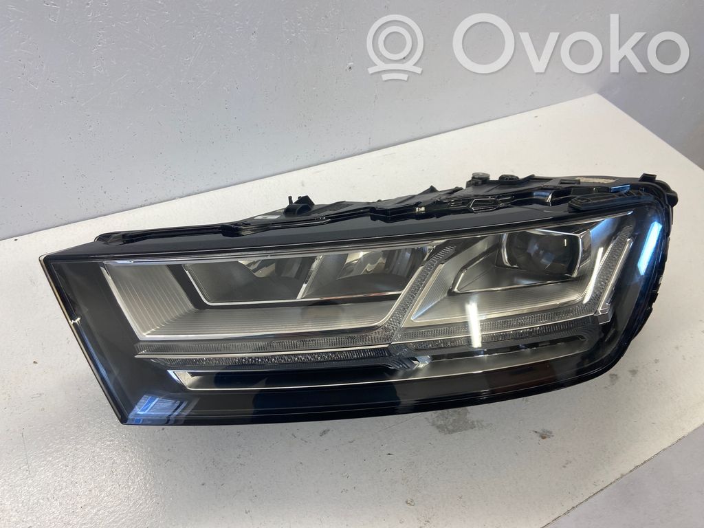 Audi Q7 4M Scheinwerfer 