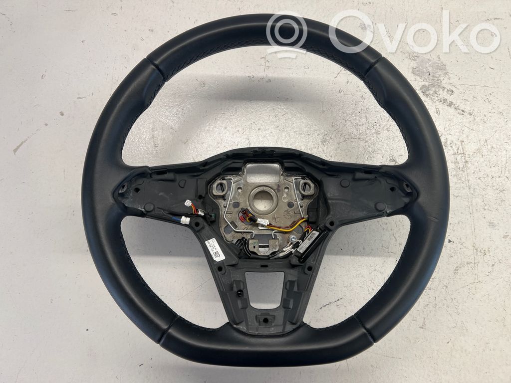 Volkswagen Golf VIII Ohjauspyörä 