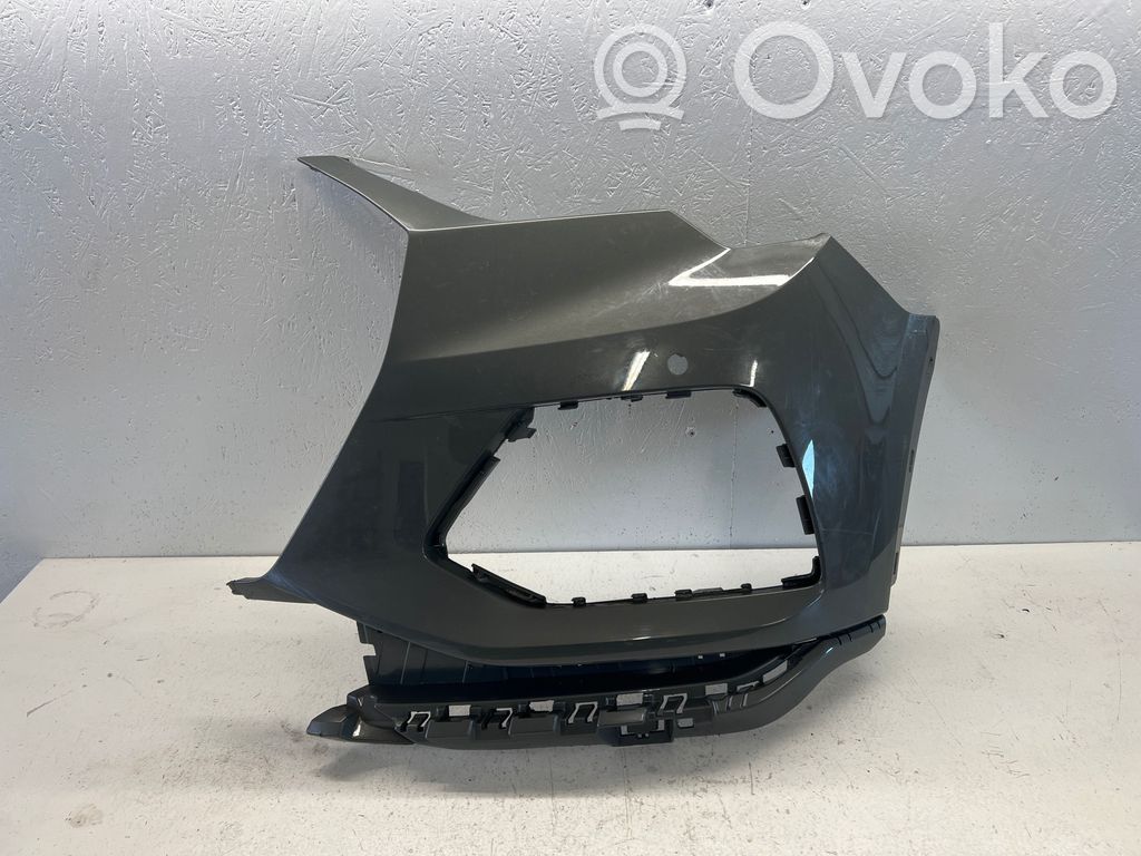 Audi Q3 F3 Revestimiento de la esquina del parachoques trasero 