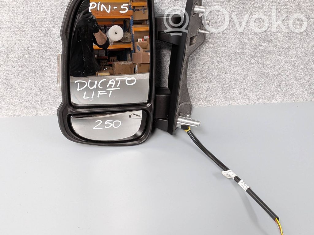 Fiat Ducato Manualne lusterko boczne drzwi 