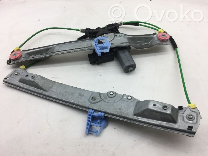 Front window lifting mechanism without motor