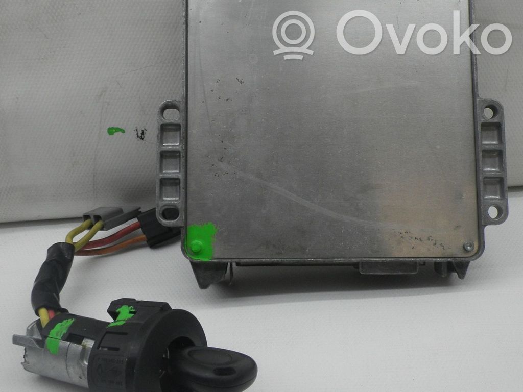 Renault Clio I Engine control unit/module 