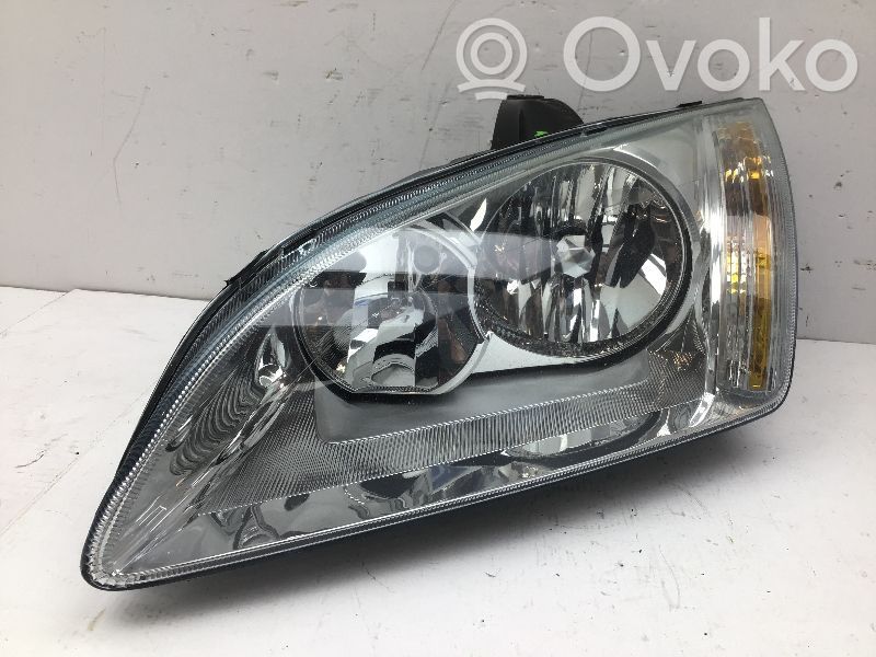 Ford Focus Headlight/headlamp 
