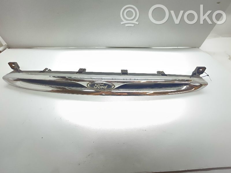 Ford Escort Front bumper upper radiator grill 