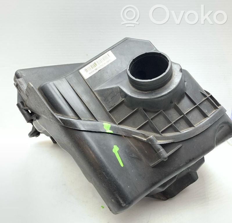 Air filter box   13717524412