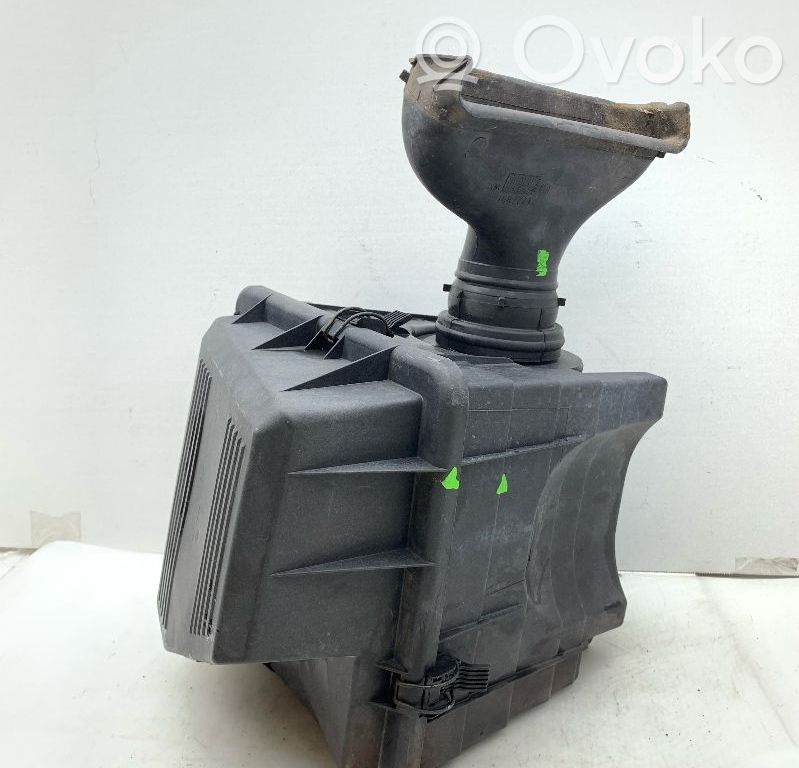 BMW 3 E36 Air filter box 