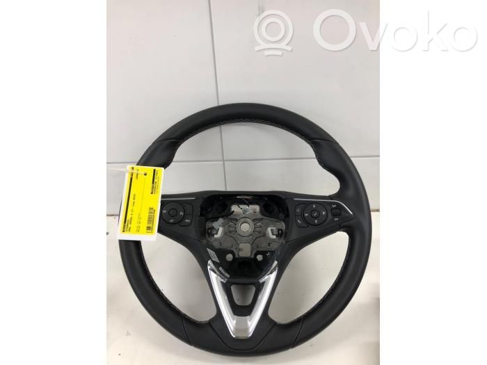Ohjauspyörä   39097355
