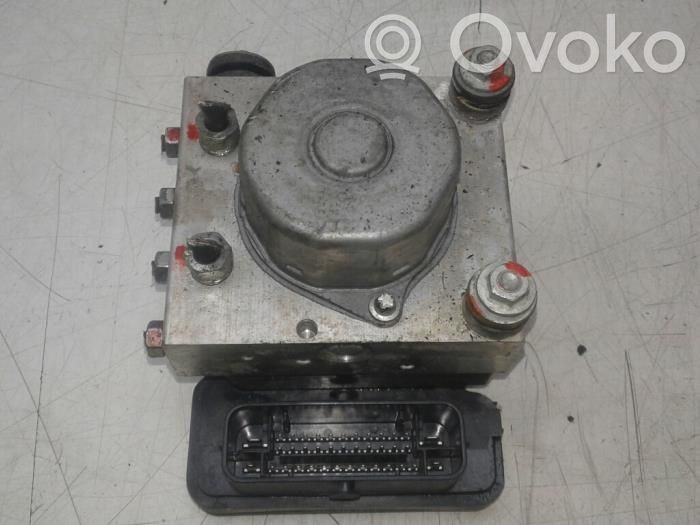 Bomba de ABS   5611084MA