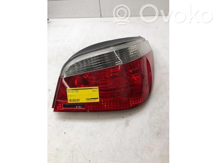 Rear/tail lights   6910768