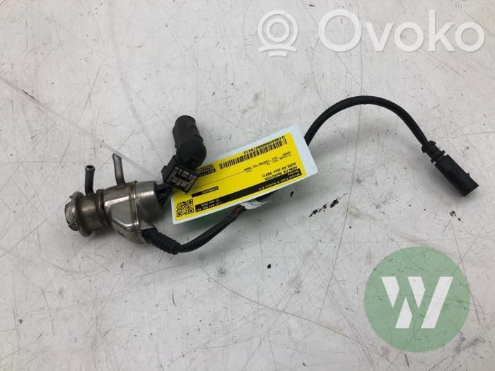 Inyector de combustible   4G0131113E