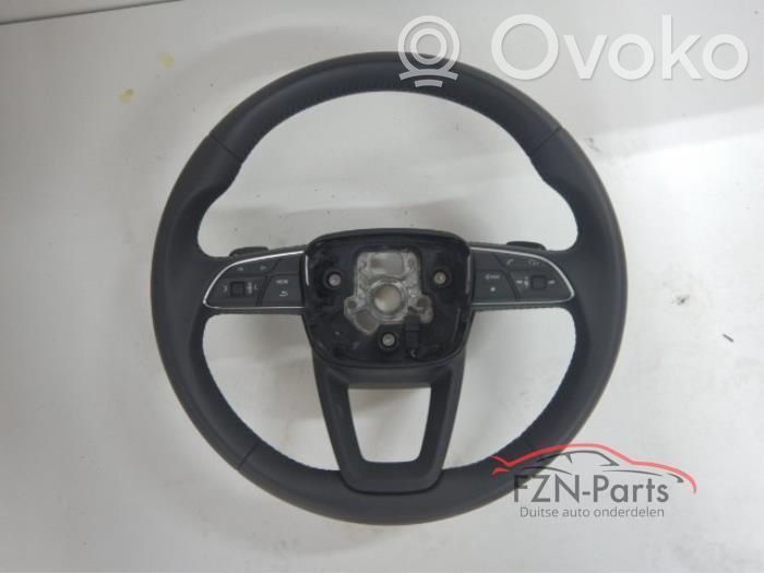 Audi A4 S4 B9 8W Kierownica 