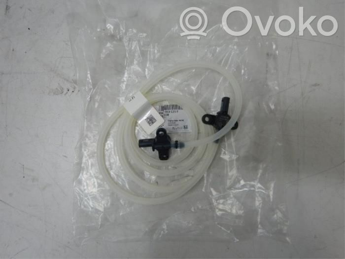 Audi A4 S4 B9 8W Sensor / Fühler / Geber 
