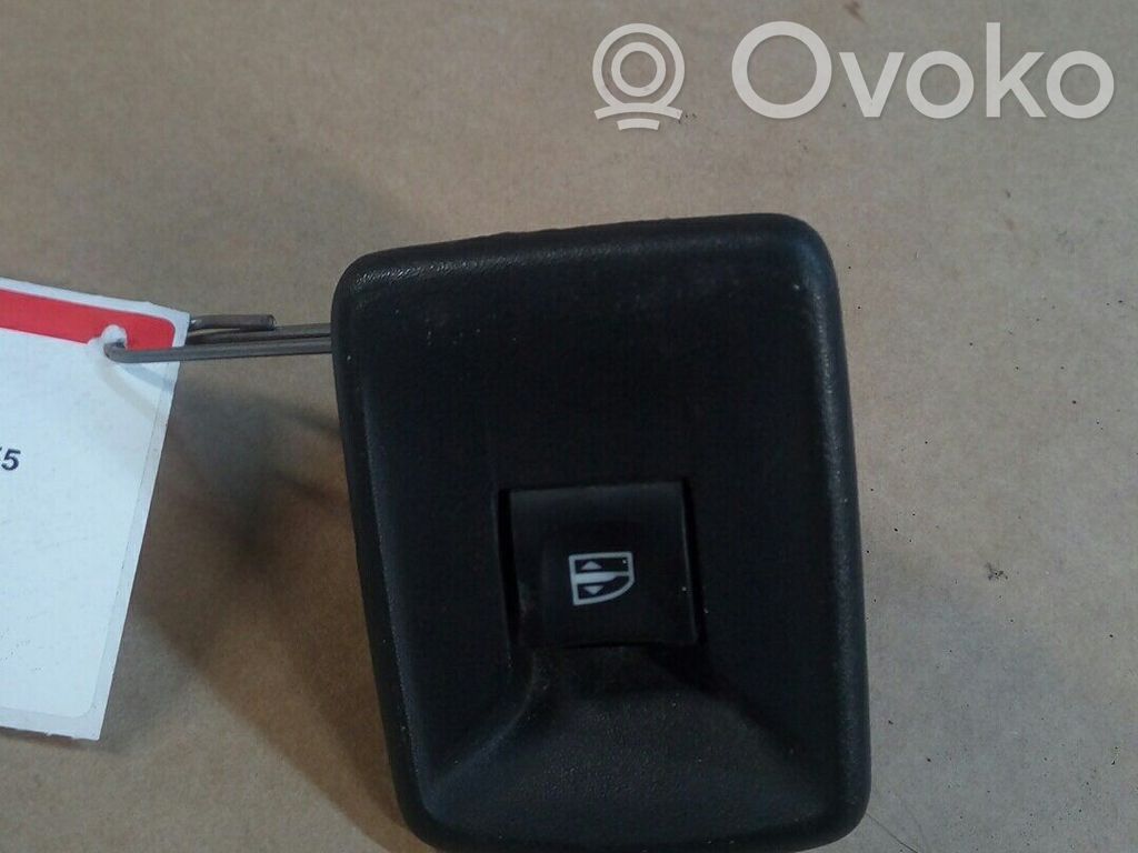 Electric window control switch   93452322,93452322