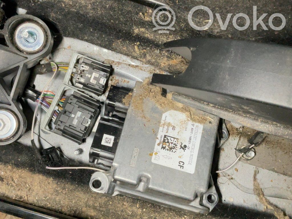 Ford B-MAX Airbag control unit/module 