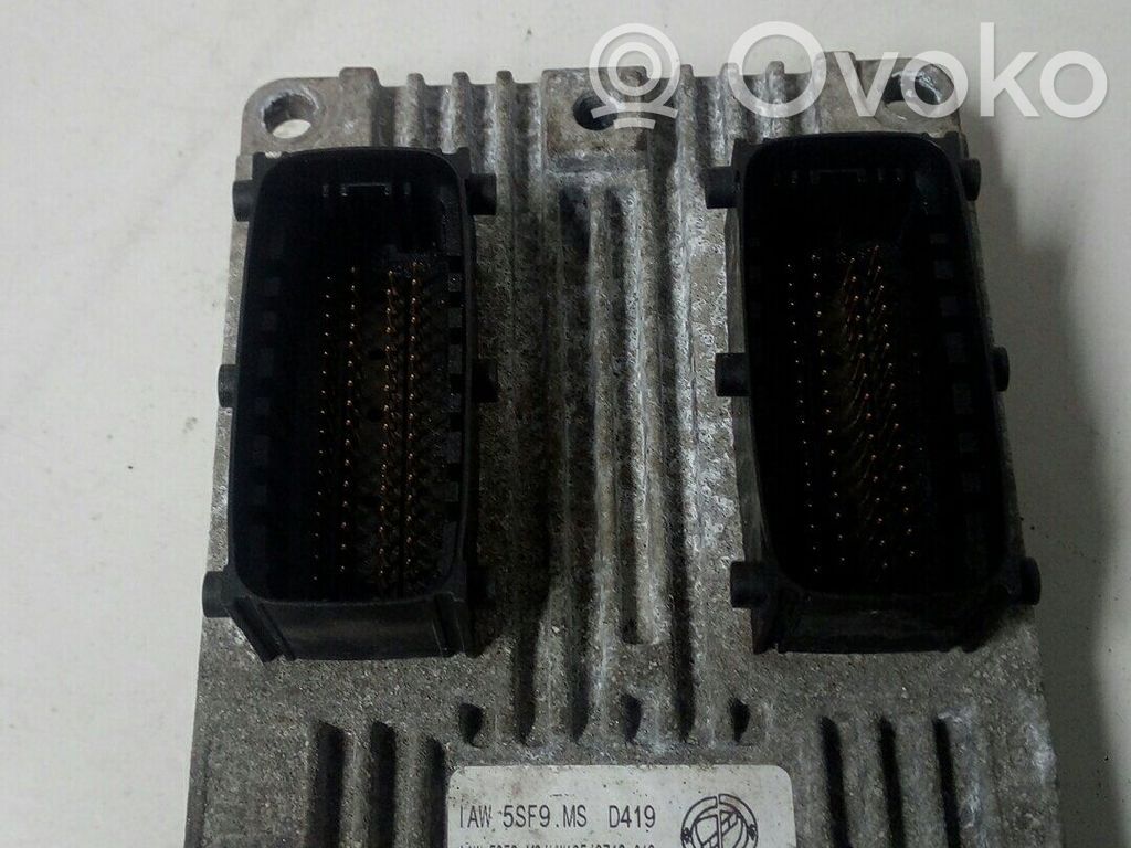 Fiat 500 Engine control unit/module 
