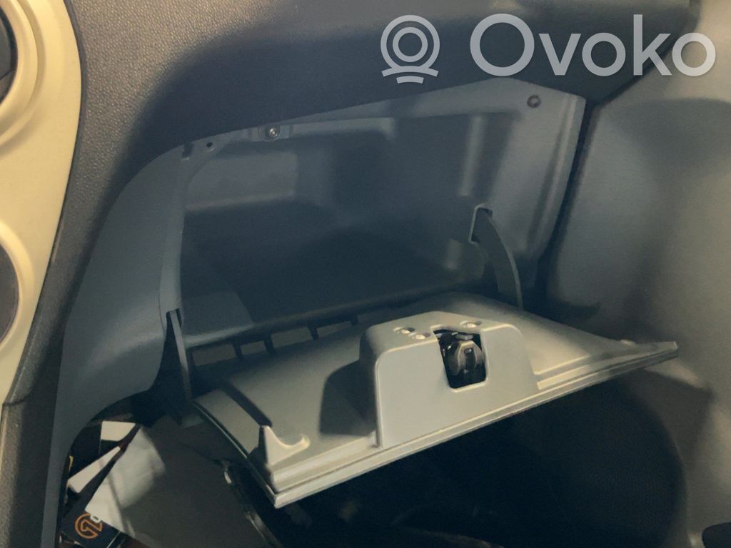 Dashboard storage box/compartment   1568243,1568243