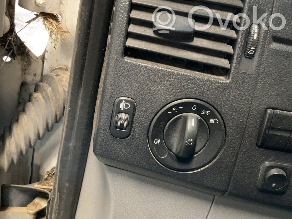 Headlight level height control switch   2E0941301,2E0941301