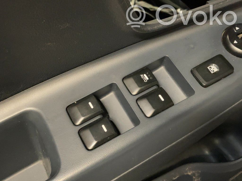 KIA Rio Electric window control switch 
