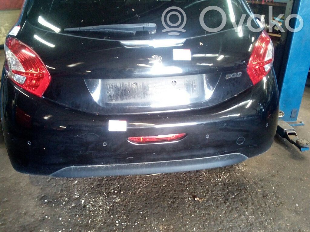 Peugeot 208 I Parachoques 