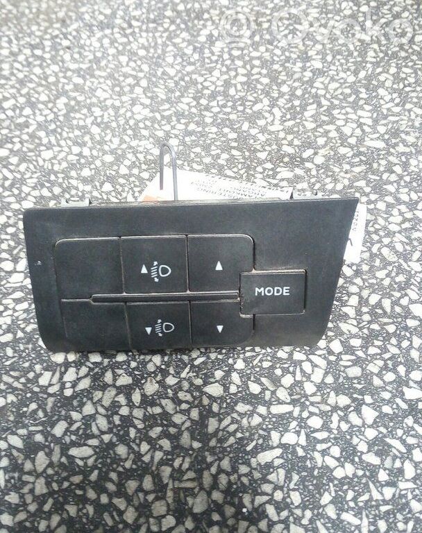 Fiat Ducato Headlight level height control switch 