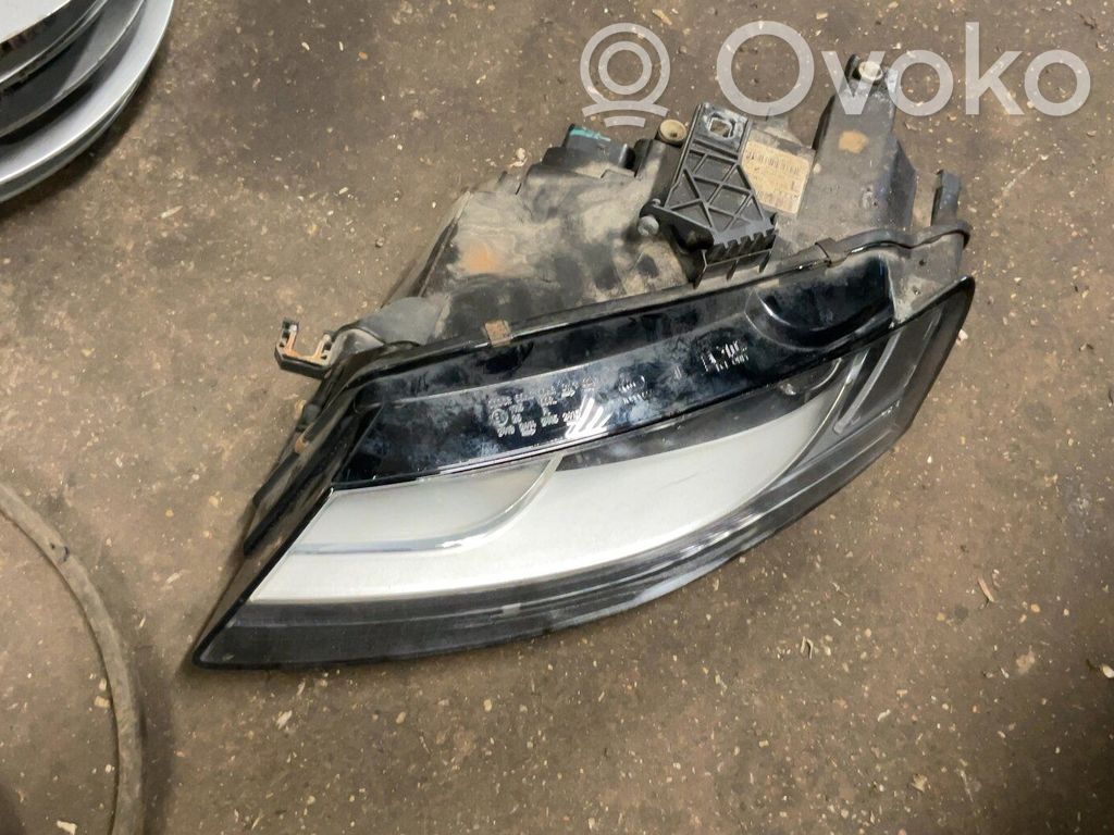 Audi A4 S4 B8 8K Lampa przednia 