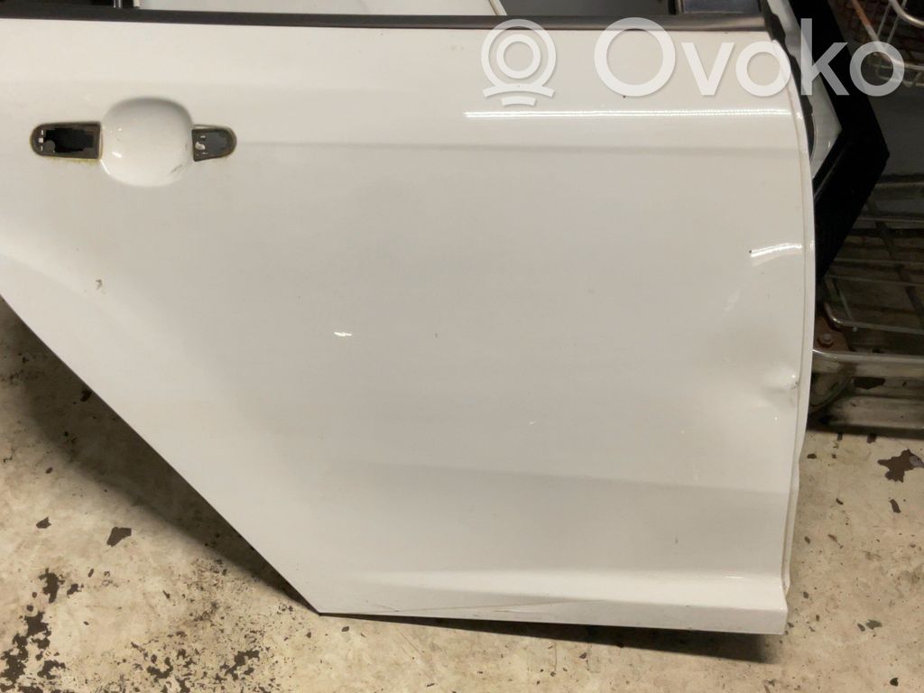 Ford Focus Galinės durys 