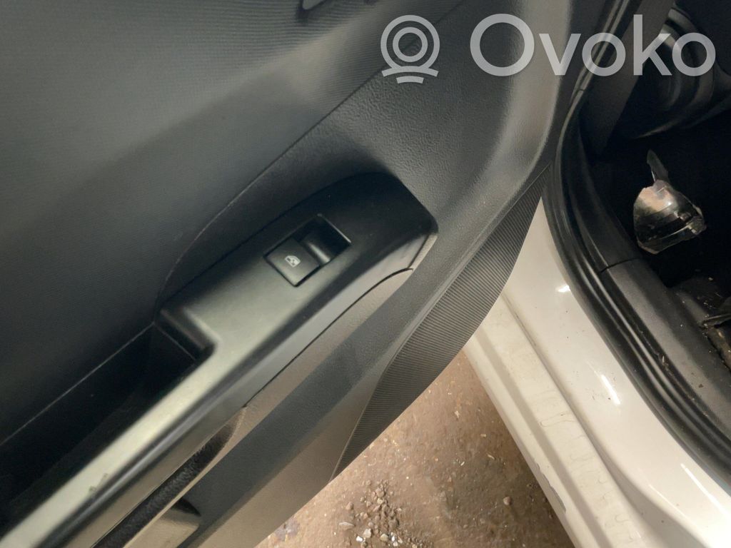 Chevrolet Aveo Electric window control switch 