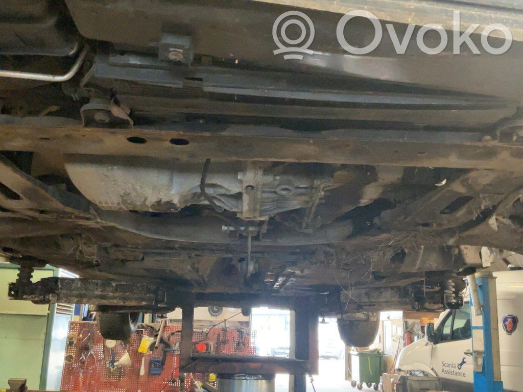 Renault Clio IV Bottom radiator support slam panel 