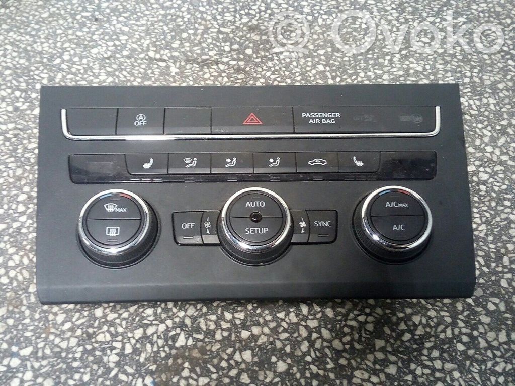 Seat Leon (5F) Climate control unit 