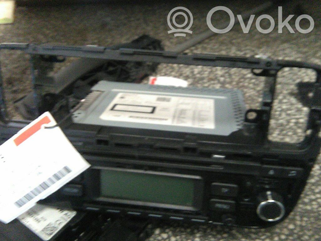 GPS navigation control unit/module   1ST035156