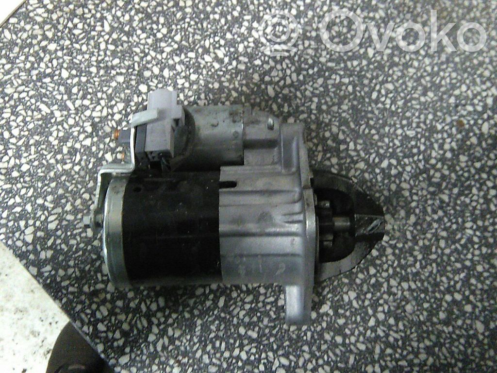 Motor de arranque   M000T33371