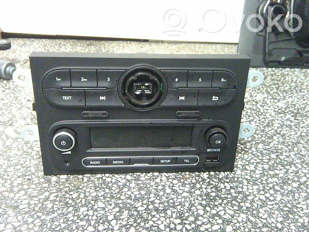 Renault Twingo III Moduł / Sterownik GPS 