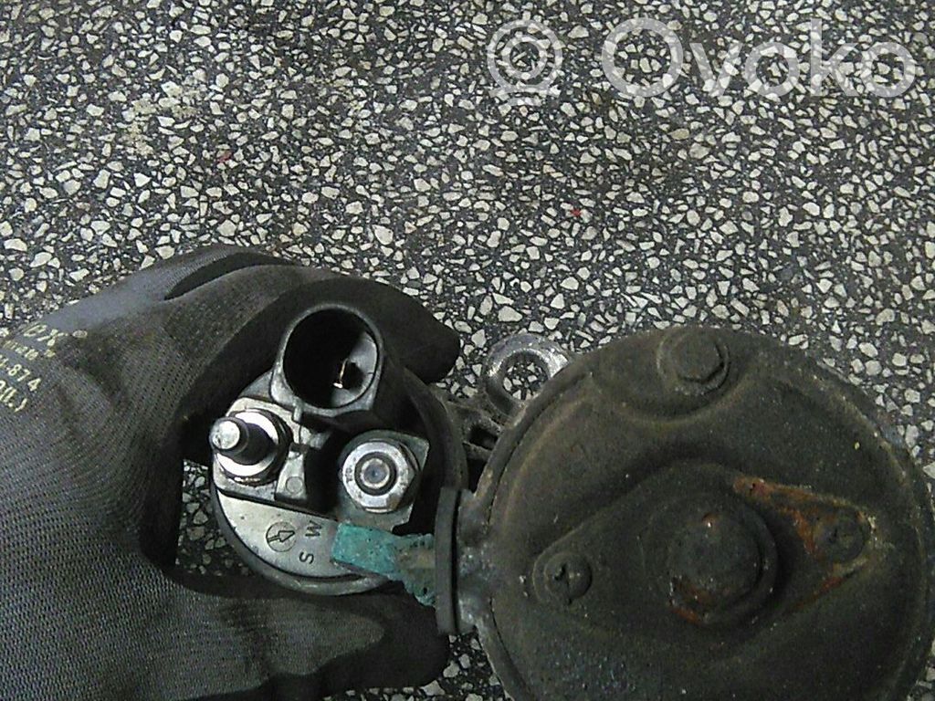 Volkswagen Touran I Starteris 