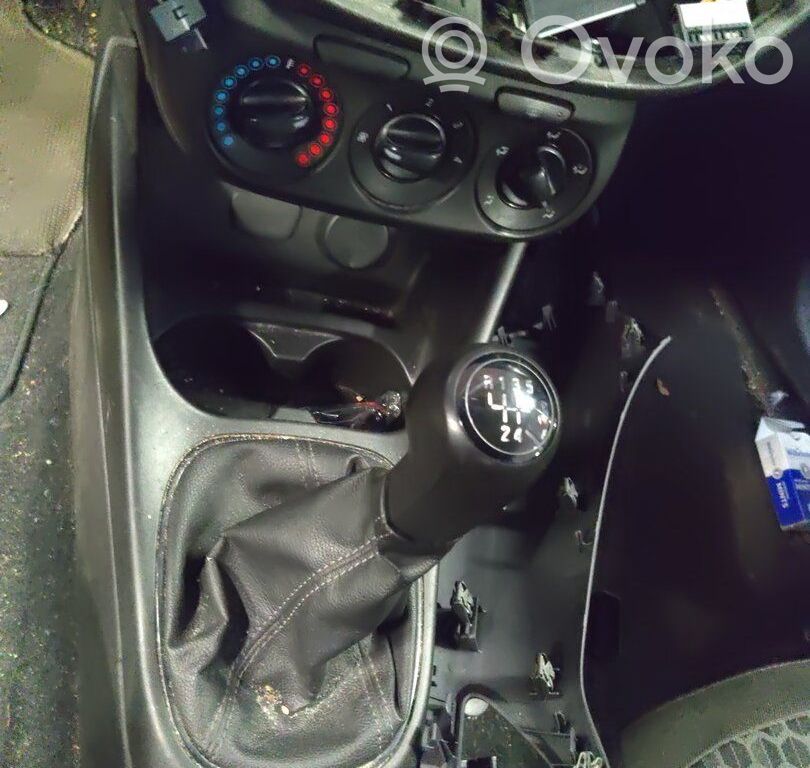 Opel Corsa E Palanca de cambios 