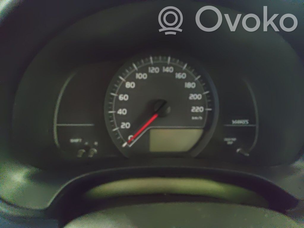 Toyota Yaris Vitezometru (grup de instrumente) 