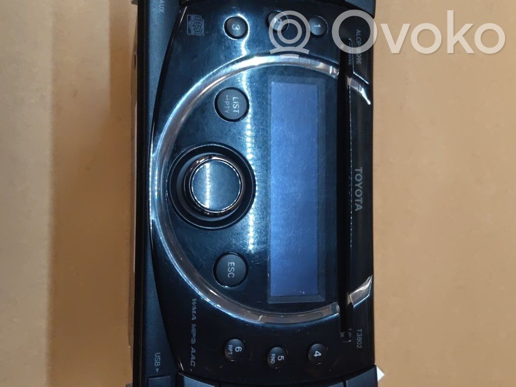 Toyota Yaris GPS navigation control unit/module 