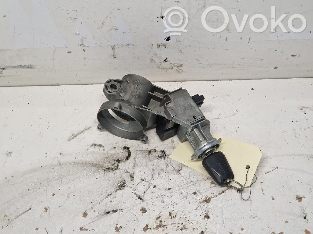 Opel Corsa D Ohjauspyörän lukitus 